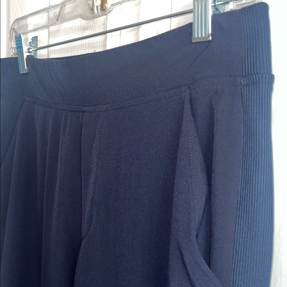 Athleta Brooklyn Mid Rise Ankle Pant Size 8 - Picture 6 of 14